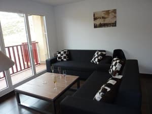 thumbnail: General view