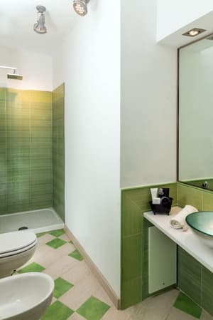 thumbnail: Bathroom