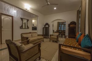 thumbnail: Interior