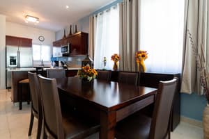 thumbnail: In-room dining