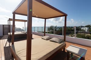 thumbnail: Sundeck