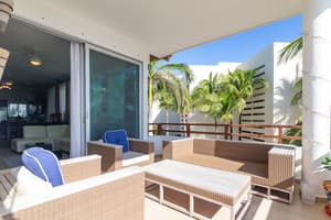 thumbnail: Terrace/patio