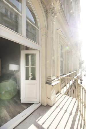 thumbnail: Balcony