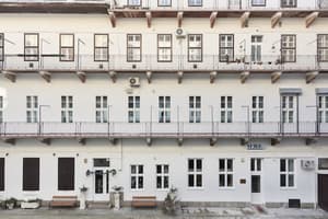 thumbnail: Exterior