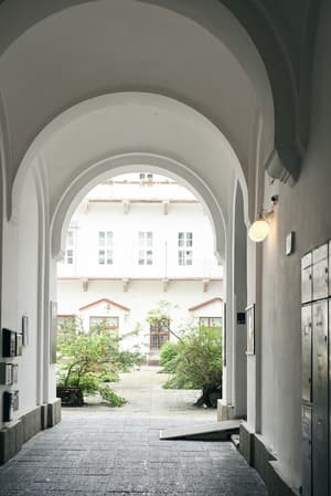 thumbnail: Property entrance