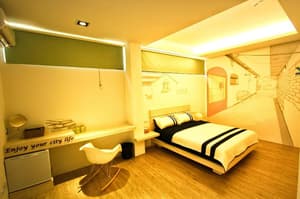 thumbnail: Room