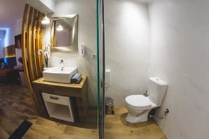 thumbnail: Bathroom