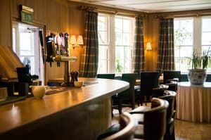 thumbnail: Bar (on property)