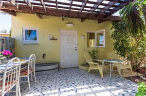 thumbnail: Terrace/patio