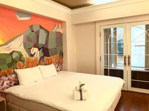 thumbnail: Room