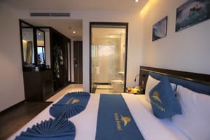 thumbnail: Room
