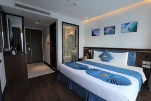 thumbnail: Room