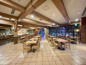 thumbnail: Restaurant