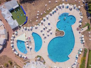 thumbnail: Pool