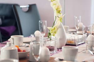 thumbnail: In-room dining