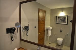 thumbnail: Bathroom