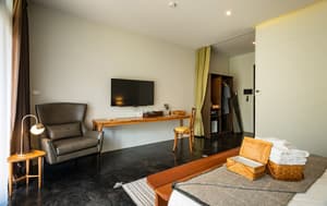 thumbnail: Living area