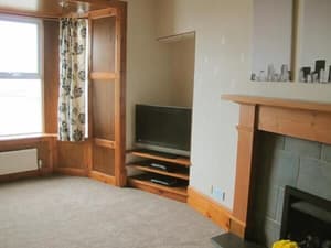 thumbnail: Lounge