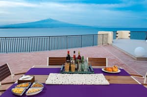 thumbnail: Terrace/patio