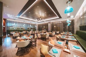 thumbnail: Restaurant