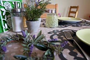 thumbnail: Interior detail