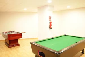 thumbnail: Billiards