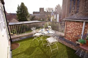 thumbnail: Balcony