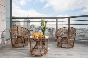 thumbnail: Balcony