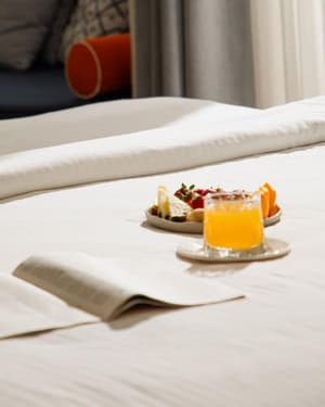 thumbnail: Room service - dining
