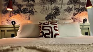 thumbnail: Room
