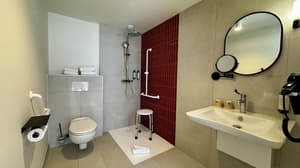 thumbnail: Bathroom