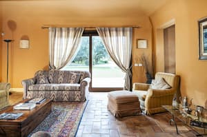 thumbnail: Interior