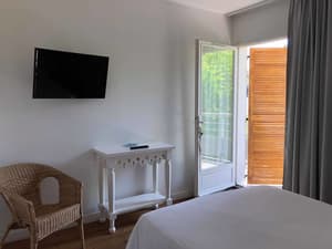 thumbnail: Room amenity