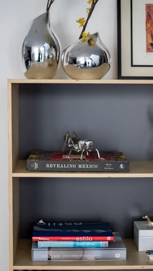 thumbnail: Interior detail