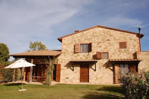thumbnail: Exterior