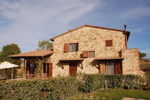 thumbnail: Exterior