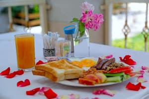 thumbnail: Restaurant