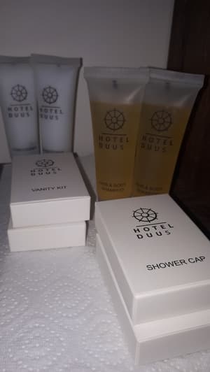 thumbnail: Bathroom amenities