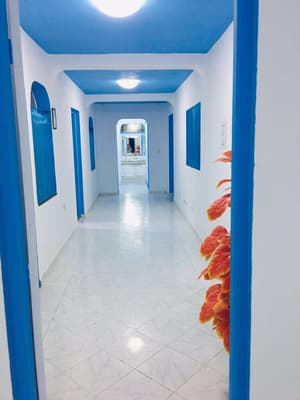 thumbnail: Hallway
