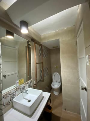 thumbnail: Bathroom