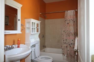 thumbnail: Bathroom