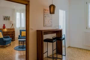 thumbnail: Room amenity
