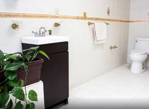 thumbnail: Bathroom