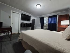 thumbnail: Street view