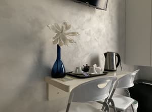 thumbnail: In-room dining