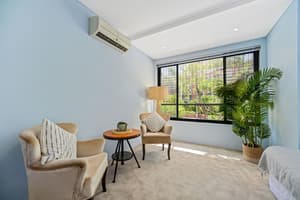 thumbnail: In-room dining