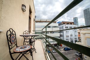 thumbnail: Balcony