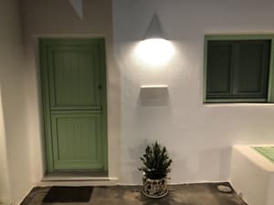 thumbnail: Exterior detail
