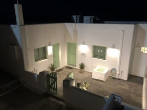 thumbnail: Property entrance