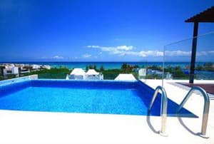 thumbnail: Pool